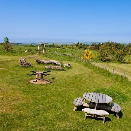 Honeysuckle Cottage At Williamscraig Holiday Cottages Линлитгоу Экстерьер фото