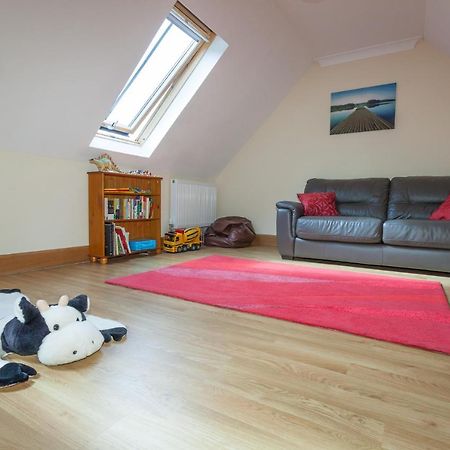 Honeysuckle Cottage At Williamscraig Holiday Cottages Линлитгоу Экстерьер фото