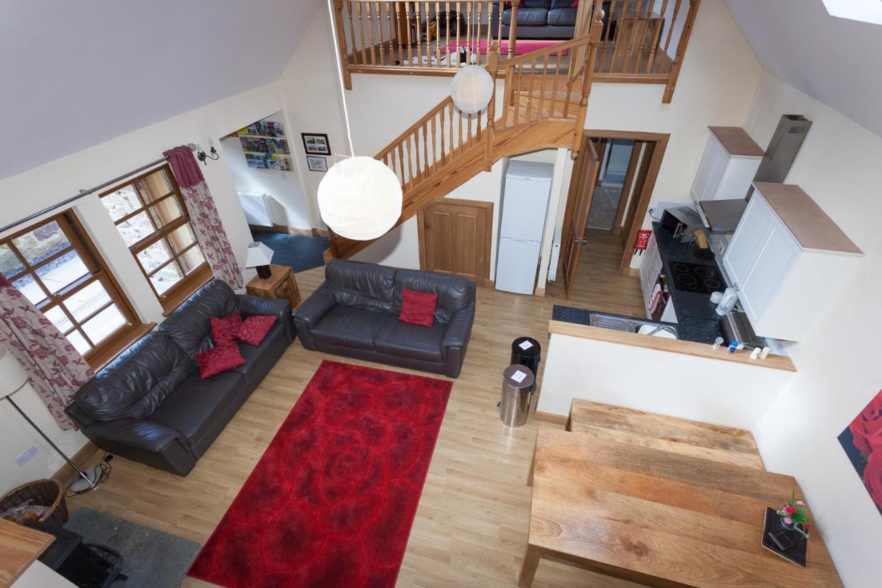 Honeysuckle Cottage At Williamscraig Holiday Cottages Линлитгоу Экстерьер фото